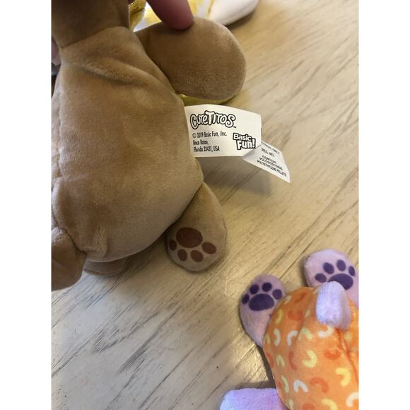 Lot Of 4 Cutetitos Fruititos Fox calico Cat mac cheese goldito bat Bean Plush - Picture 7 of 15